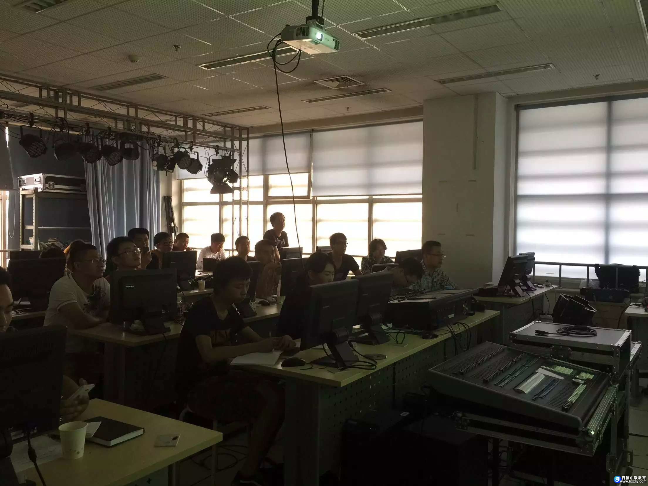 �������ʦ